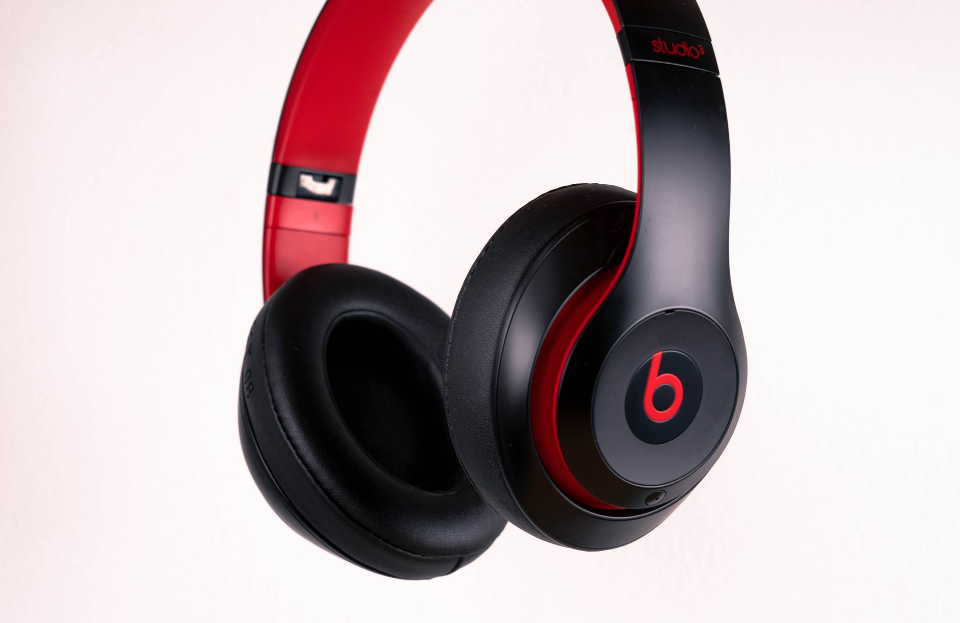 Beats 360 headphones: The Smart Upgrade You Need